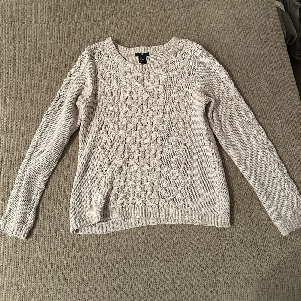 H&M Gray Cable Knit Sweater